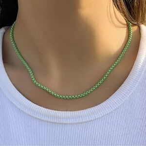 Green box chain necklace